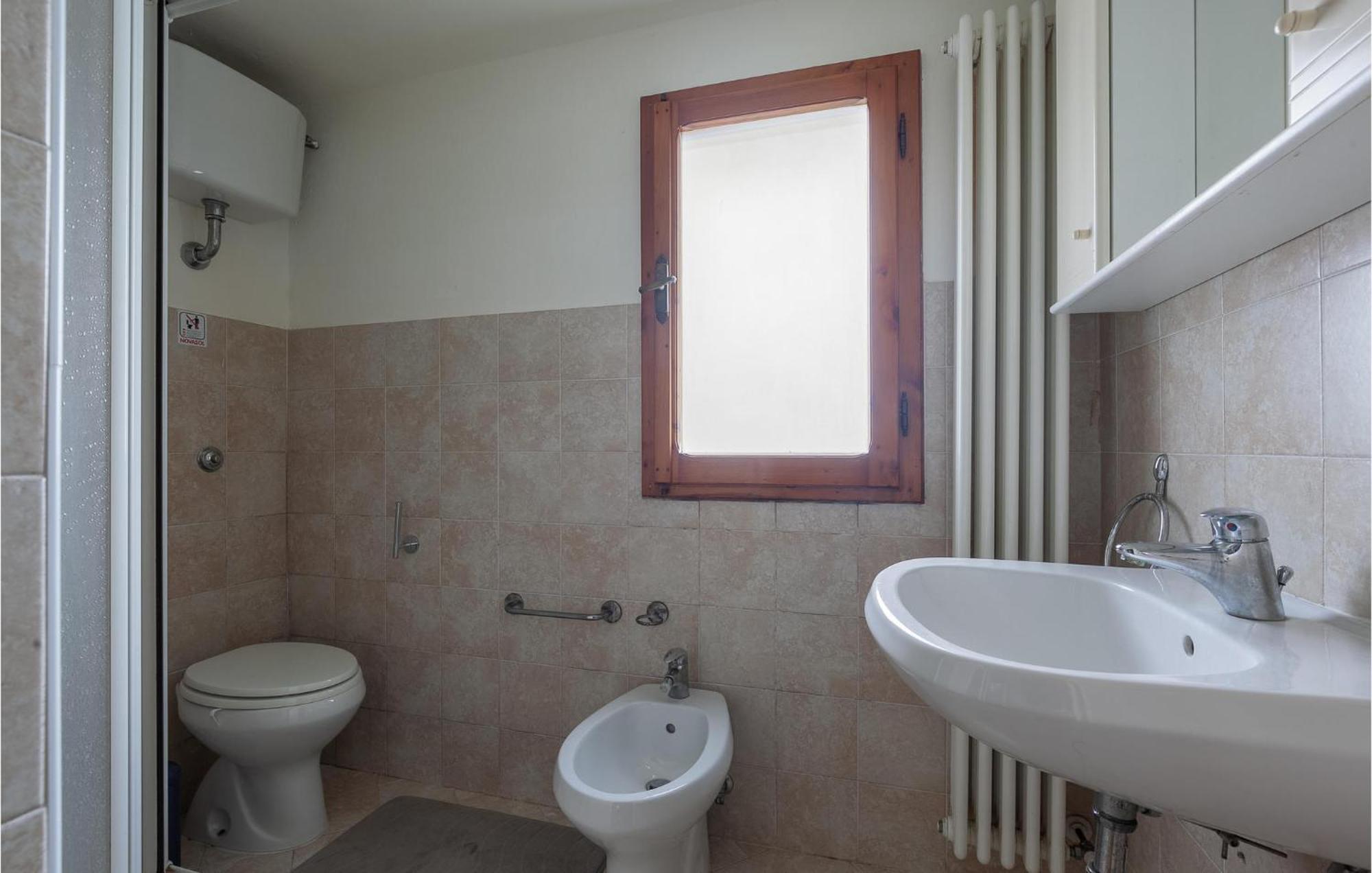 Awesome Home In Montefoscoli With Wifi Buitenkant foto
